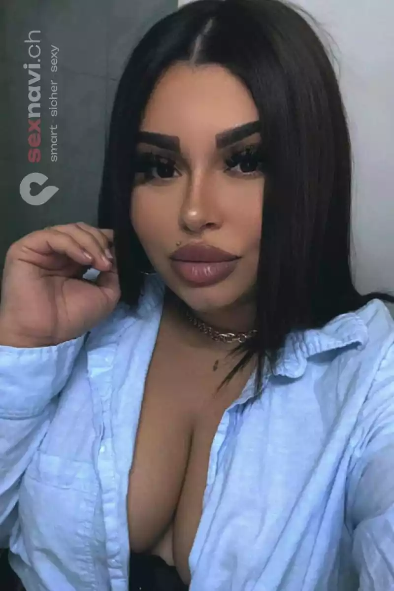 Sarah BBW BBW ANAL SEX COME IN MOUTH Waadt, Schweiz, Neuchatel / Neuenburg, La Chaux-de-Fonds, Fribourg / Freiburg