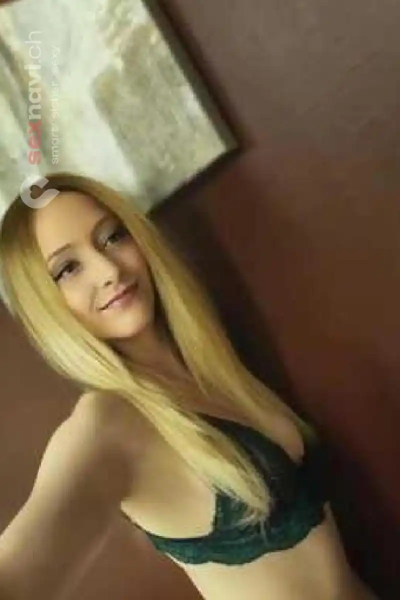 Jasmin Schlankes sexy Girl St.Gallen, Thurgau, Schweiz, Rheineck