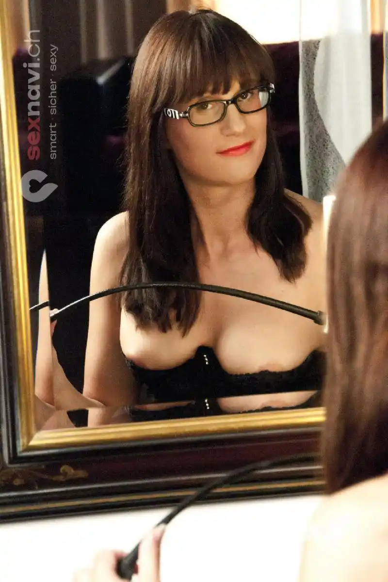 Med. Mistress Anna Ber&uuml;hrbar und sinnlich St.Gallen, Sevelen, Basel, Aargau, Schweiz