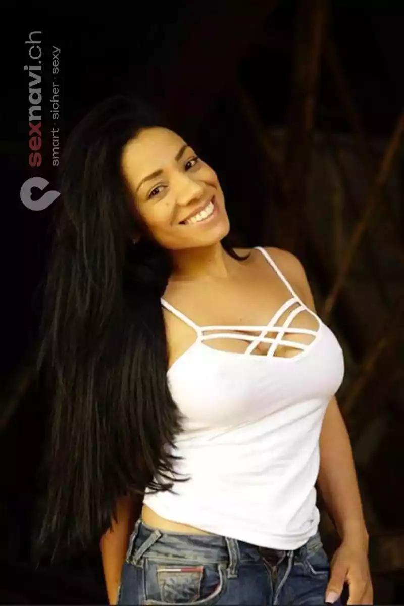 YOANA Sexy Latina Girl Bern Umgebung, Bern Stadt, Interlaken, Schweiz, Luzern