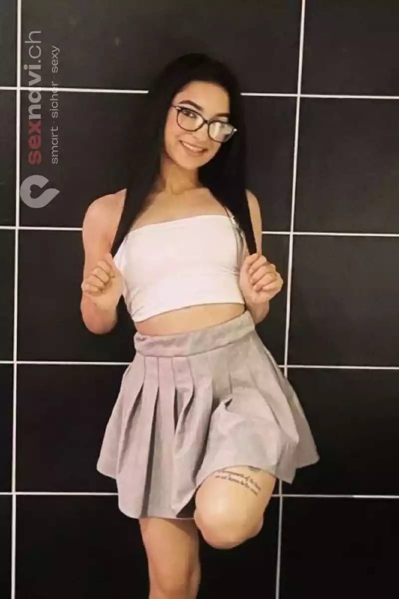 Luna H&uuml;bsche M&auml;dchen St.Gallen, &Ouml;sterreich, Thurgau, Schweiz, M&uuml;llheim Dorf