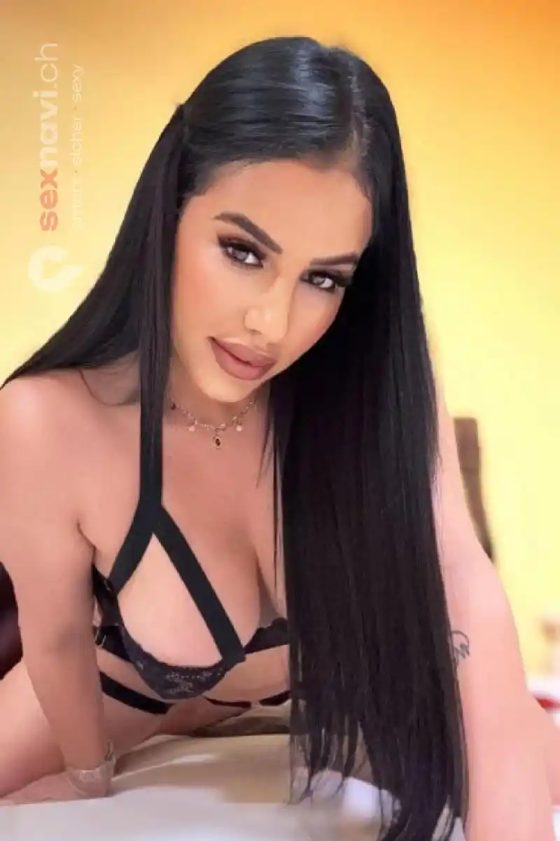 Dina Natur Brust Basel, Basel, Schweiz