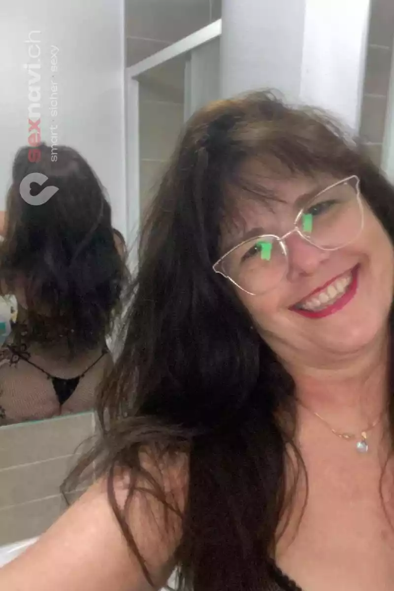 Rosi COUGAR COUGAR NYMHO Jura, Biel/Bienne, Schweiz, Neuchatel / Neuenburg, Fribourg / Freiburg