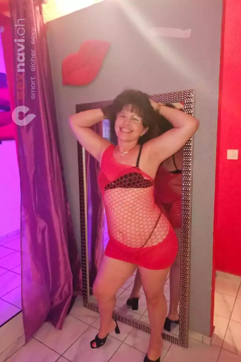 Rosi COUGAR COUGAR NYMHO Jura, Biel/Bienne, Schweiz, Neuchatel / Neuenburg, Fribourg / Freiburg