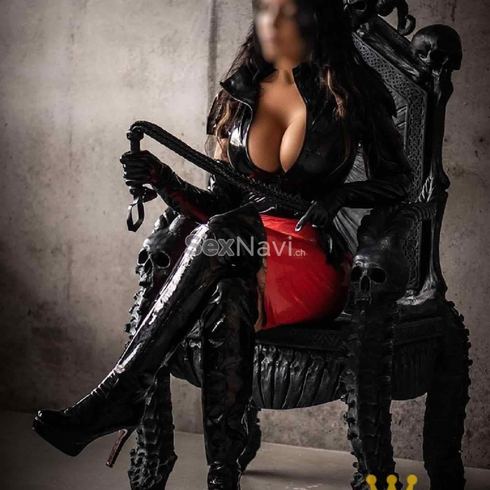 Mistress M BDSM Fetish Service Zürich Umgebung, Aargau, Schweiz, Lenzburg