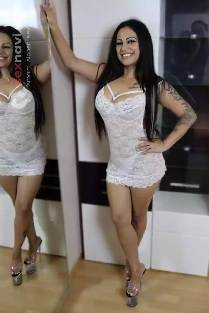 Lena Anal geiles xxx Mädchen St.Gallen, Österreich, Thurgau, Schweiz, Müllheim Dorf