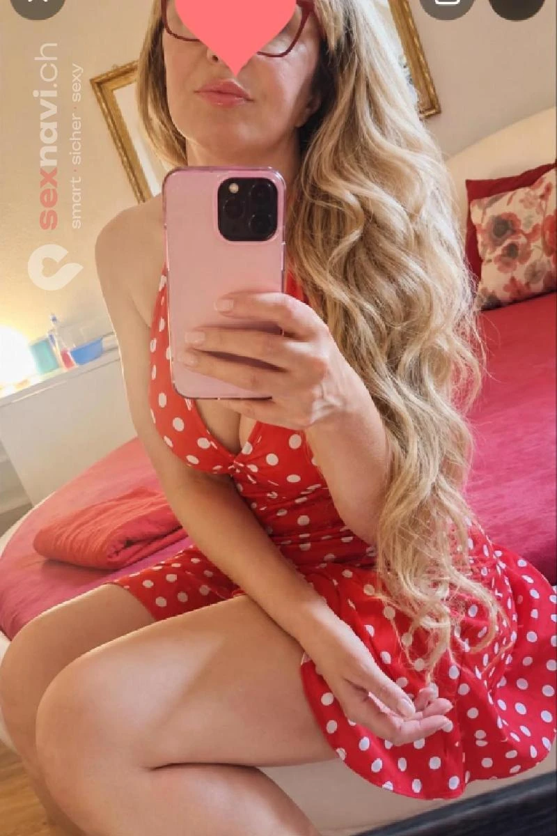 Sarah 💜 ZART bis HART 🖤 Z&uuml;rich Umgebung, Luzern, Z&uuml;rich Stadt, Schweiz, Luzern