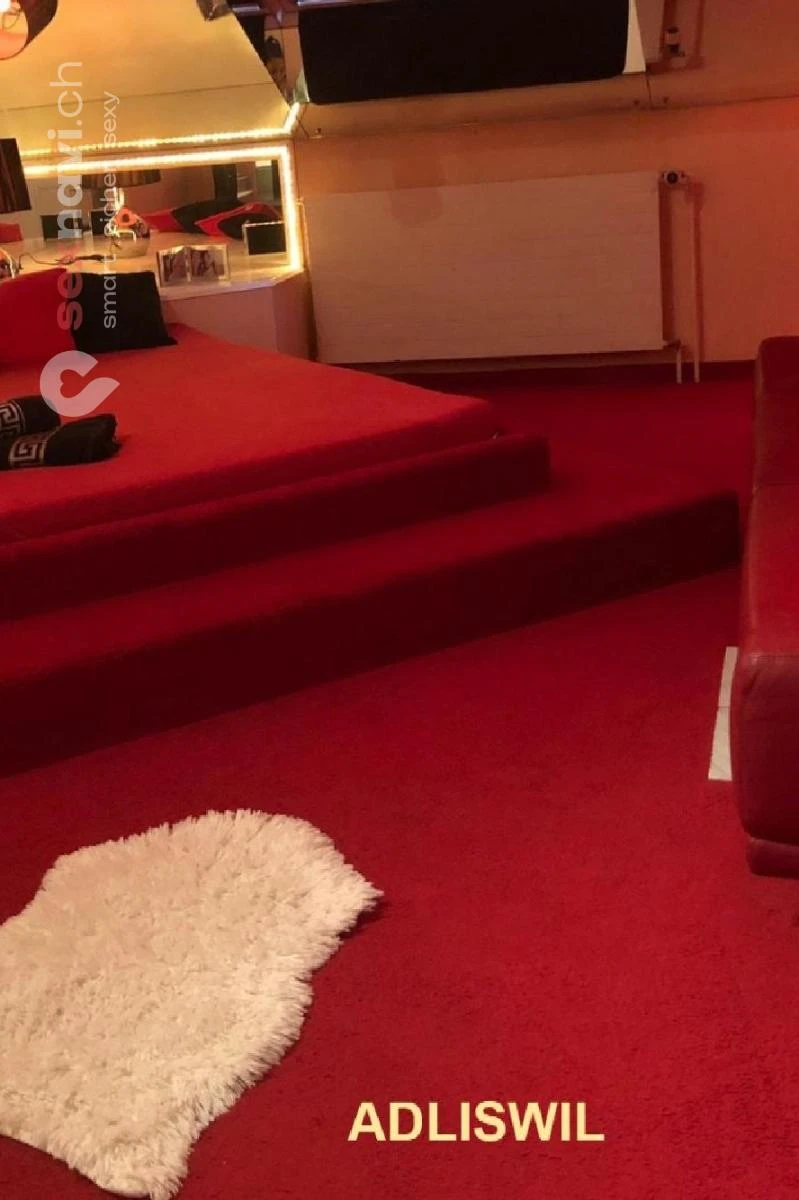 PEACH - Prime Erotic Exklusive Clubs &ndash; viel Geld Z&uuml;rich Umgebung, Zug, Z&uuml;rich Stadt, Schweiz, Adliswil