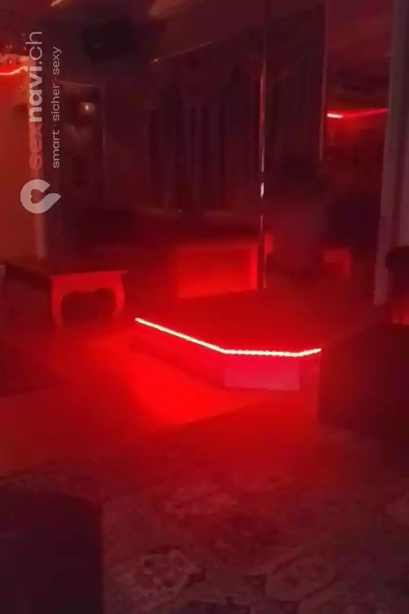 ZEYNEP 19 Jahre und Anfängerin Zungenküsse Basel, Basel, Schweiz