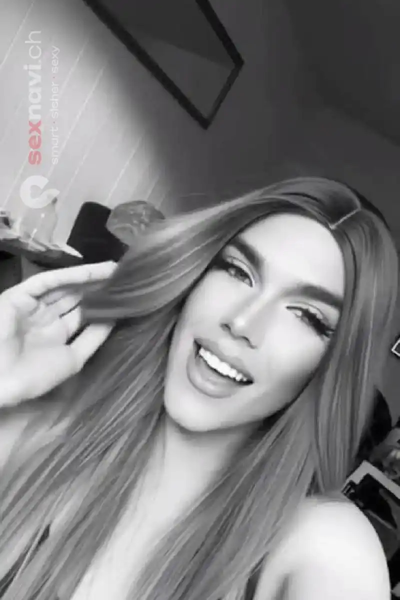 TS Jaqueline endlich bei uns Handjob Nidwalden, Schweiz, Luzern , Pfaffnau, Schwyz