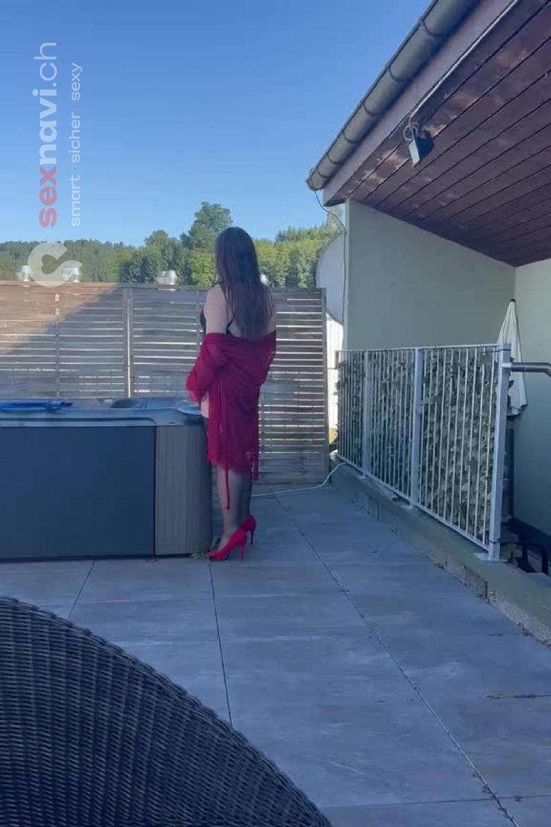 TS Laura Geile Brünette TS Ganzkörpermassage Österreich, Schweiz, Luzern , Pfaffnau