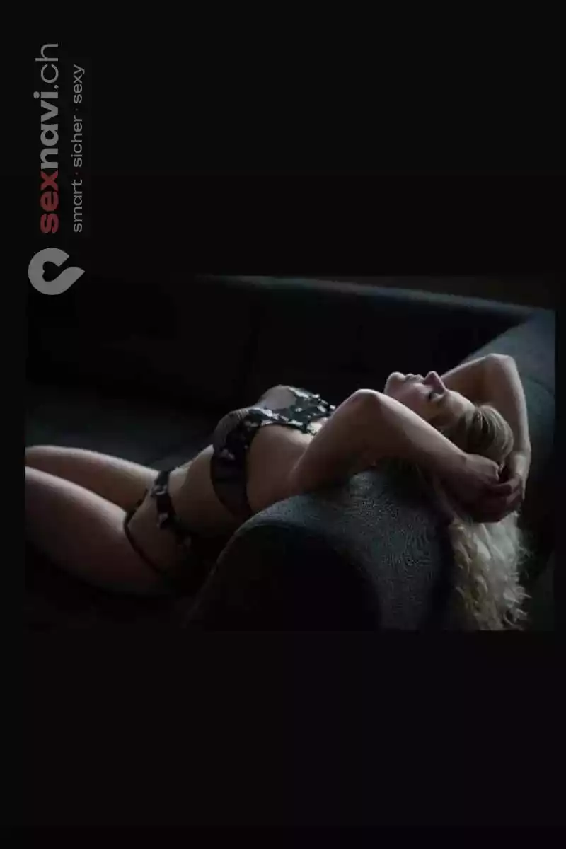 Swiss Lady Laura 💗Schweizerin 💗 Facesitting Zürich Umgebung, St.Gallen, Zug, Schweiz, Glattbrugg